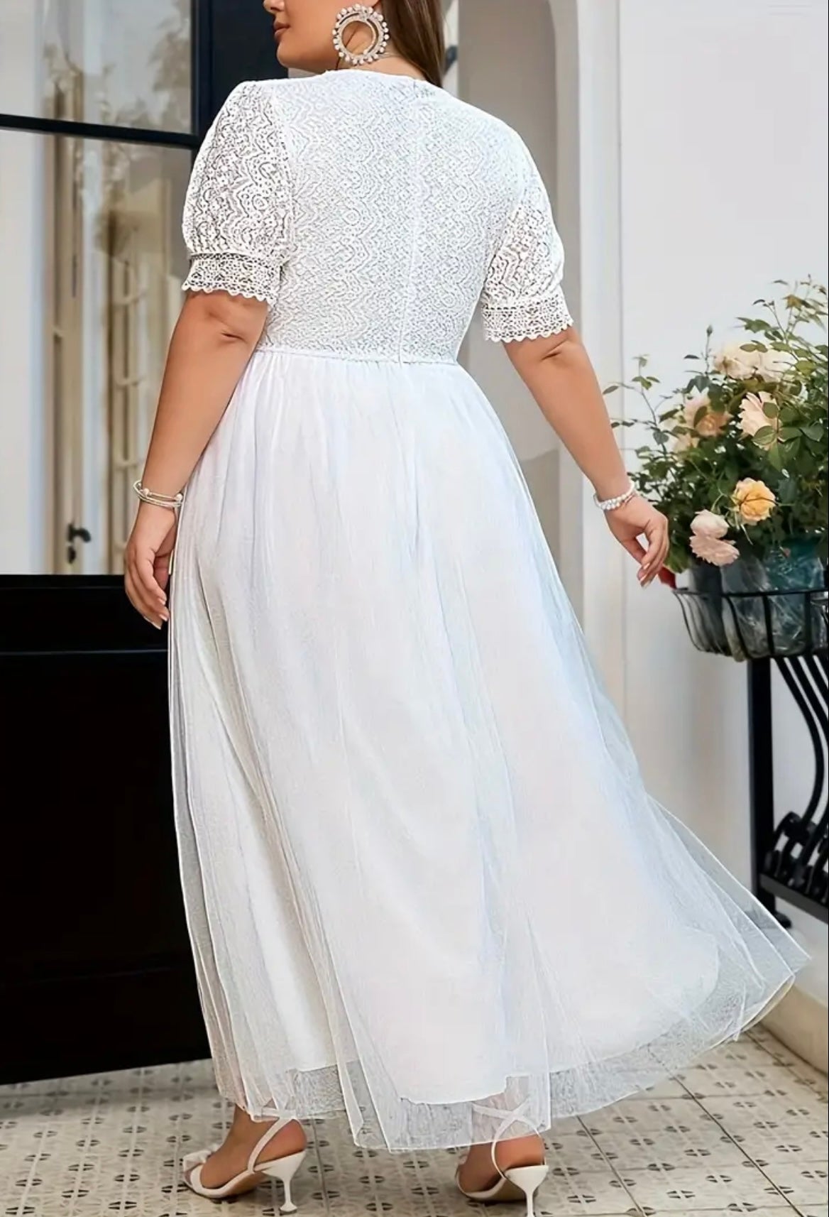 Robe en maille unie grande taille, élégante robe maxi à col en V à manches courtes, vêtements grande taille pour femmes